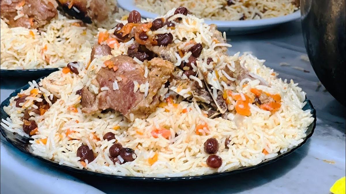 طرز تهیه پلو قشقایی؛ یک غذای خوشمزه و سنتی با طعمی بینظیر