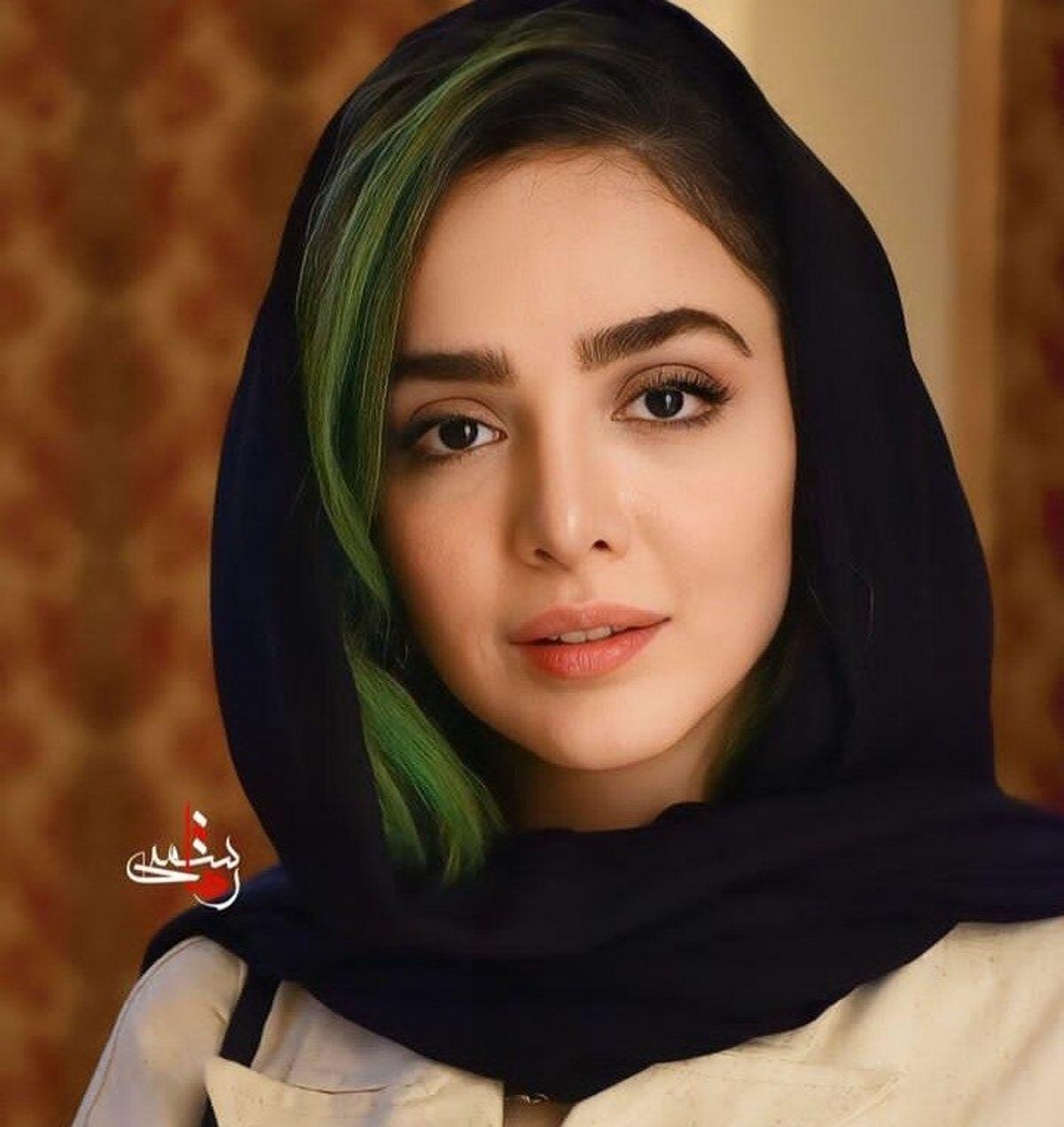 المیرا دهقانی با لباس صورتی کوتاه آمد | استایل زوج هنرمند روی فرش زندگی