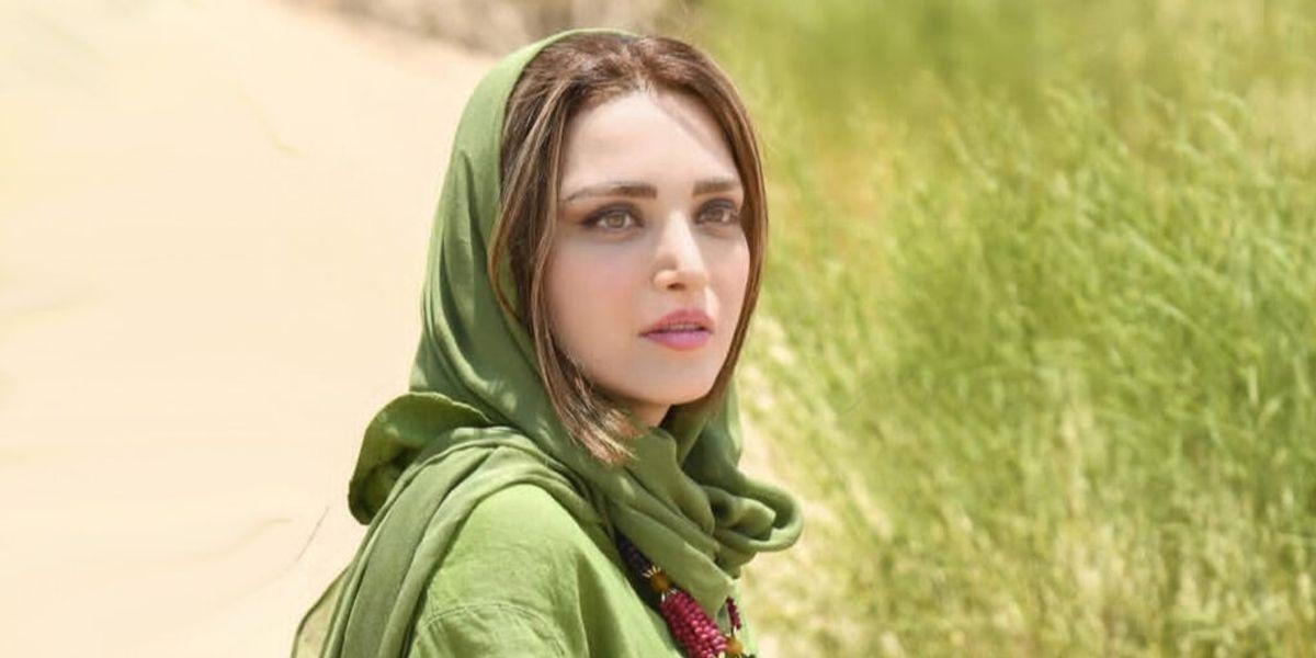 استایل شیک بهنوش طباطبایی زیر ذرهبین | از کیف لاکچری تا جزئیات قیمتی که همه را غافلگیر کرد!