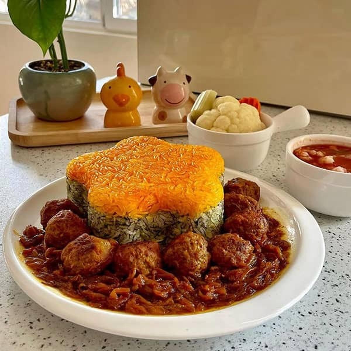 باقالی پلو با کوفته قلقلی؛ غذایی خاص و خوشمزه برای سفرههای ایرانی