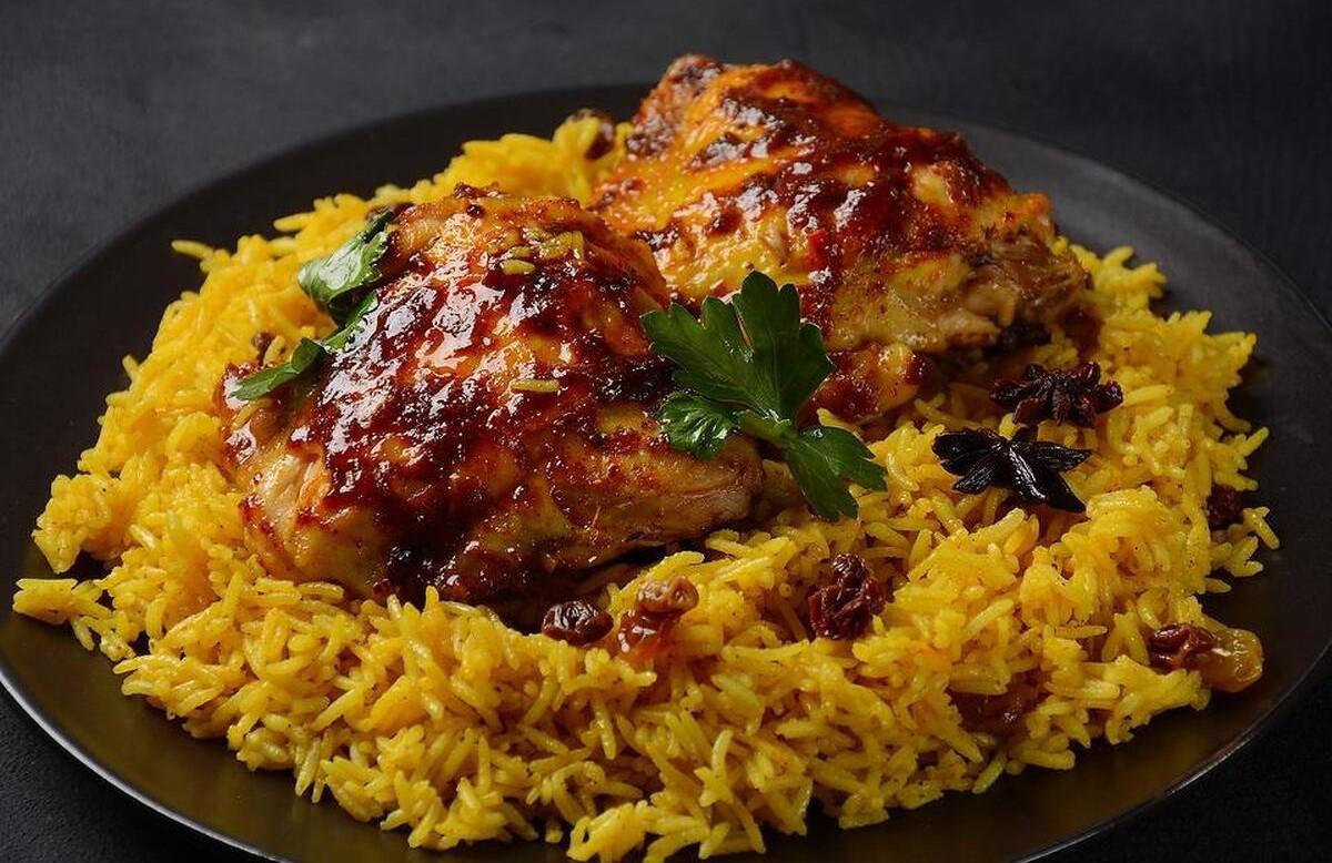 دستور پخت چلو مرغ عربی با رب انار| دیگه وقتشه روشهای قدیمی طبخ مرغ را فراموش کنید!