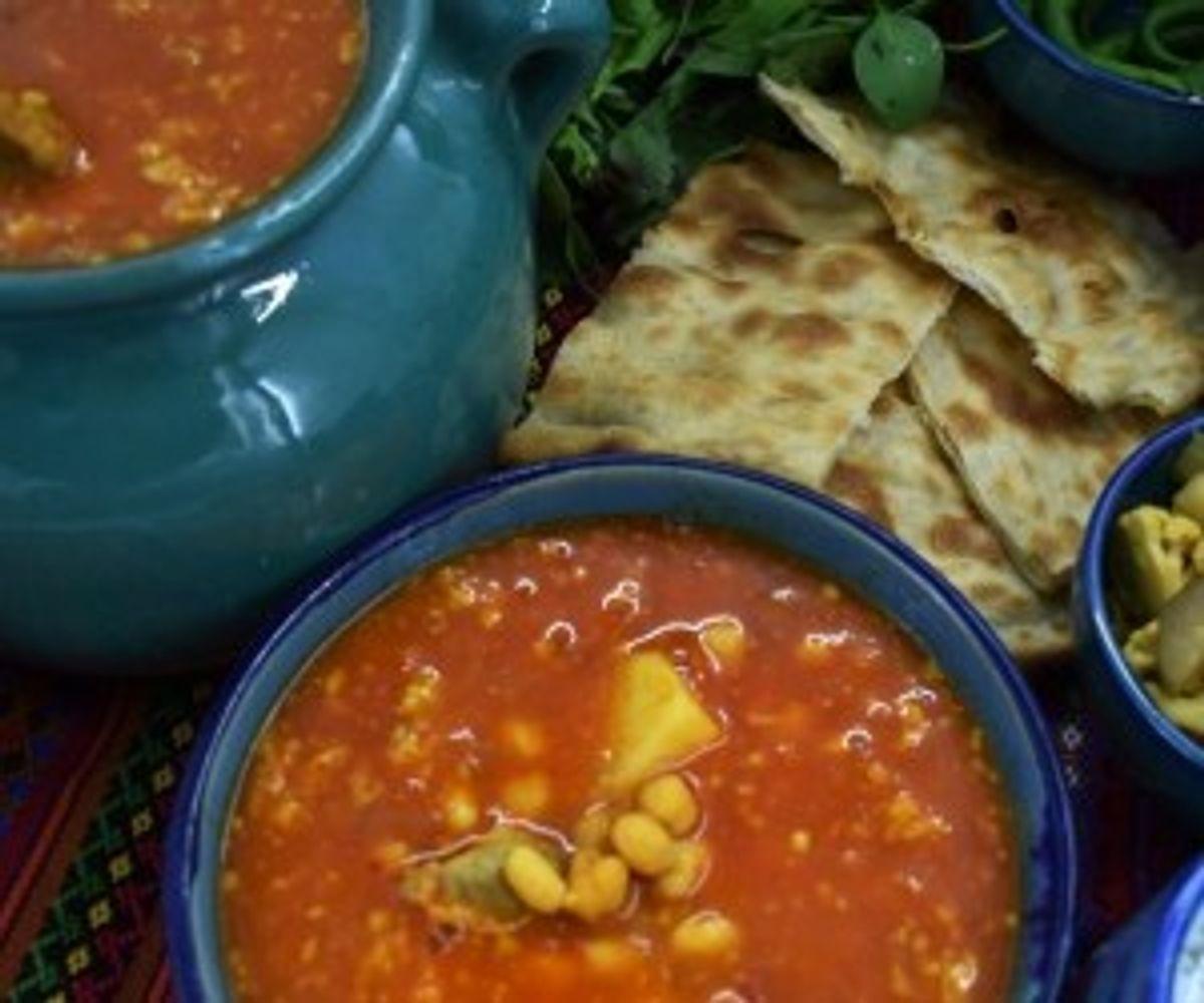 میزان دقیق حبوبات برای تهیه آبگوشت مجلسی | چقدر نخود و لوبیا برای هر نفر لازم است؟