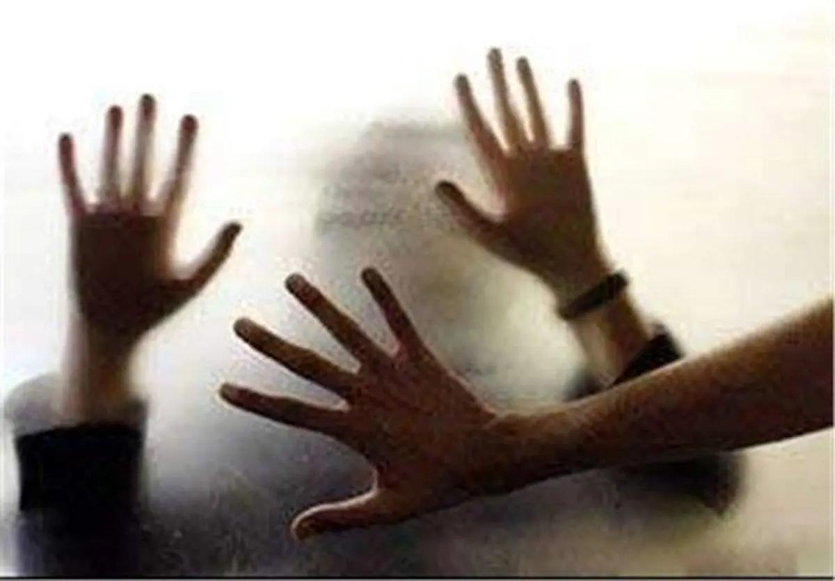 حادثه تلخ برای دختر دانشجو؛ ورود بدون اجازه مرد همسایه