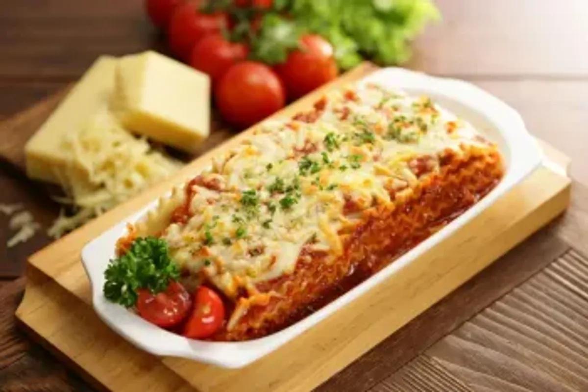 آموزش گام به گام تهیه لازانیای خوشمزه با پنیر گودا
