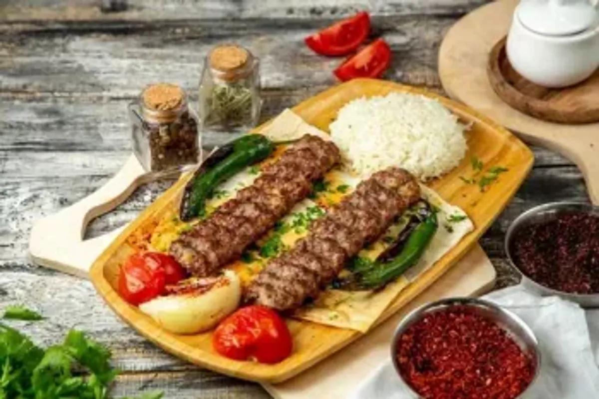 کباب کوبیده خوشمزه بدون ریختن از سیخ | ترفندهایی که سرآشپزها استفاده میکنند