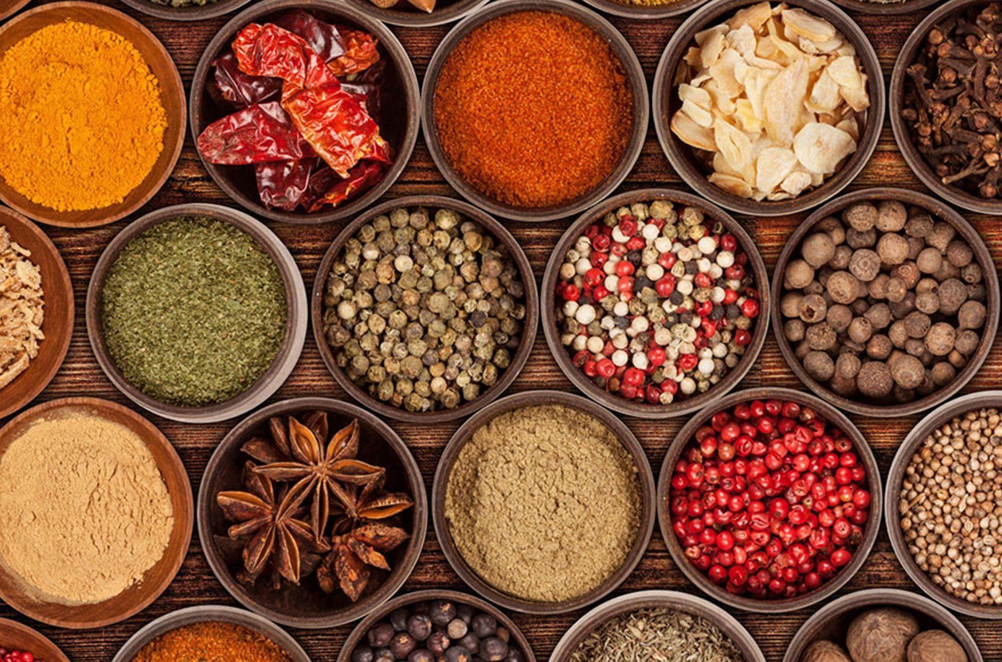 راز خوشطعم شدن کباب کوبیده لو رفت! ادویه مخصوصی که طعم کبابت رو حرفهای میکند