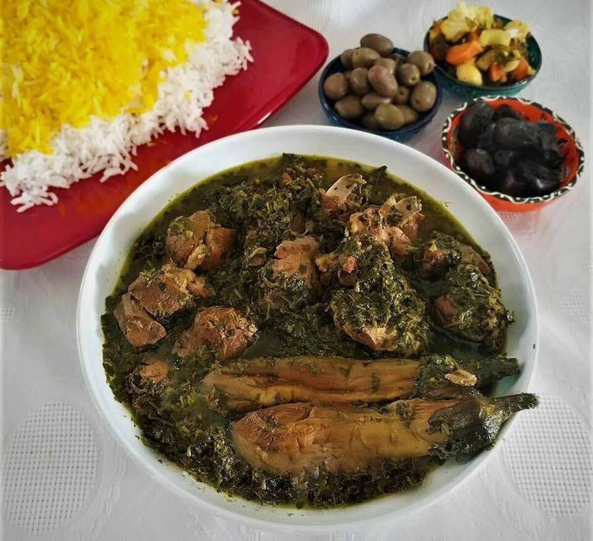 طرز تهیه خورشت نازخاتون مازندرانی با بادمجان