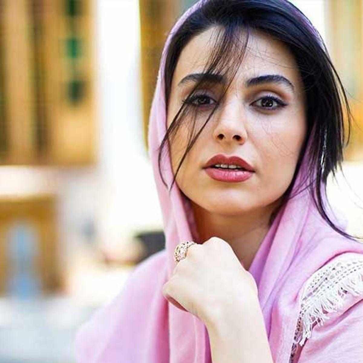 نازگل سریال ستایش، اینبار در پاریس استایل اروپایی لاله مرزبان خبرساز شد